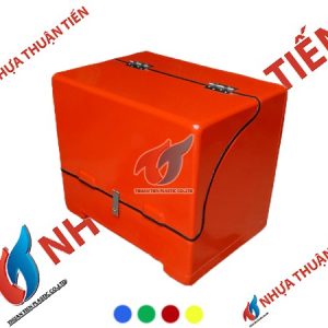 Thùng chở hàng màu đỏ