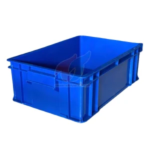 Thùng nhựa đặc B4 - 51x34x17cm